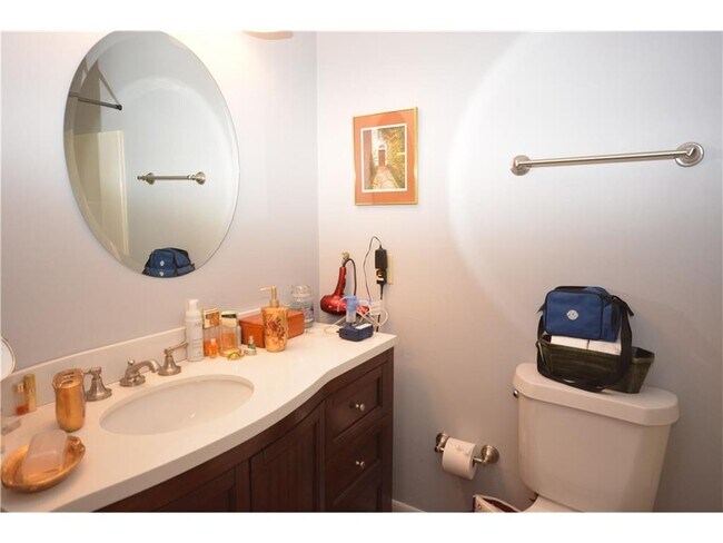 Master bathroom - 16 Lake Watch Vlg