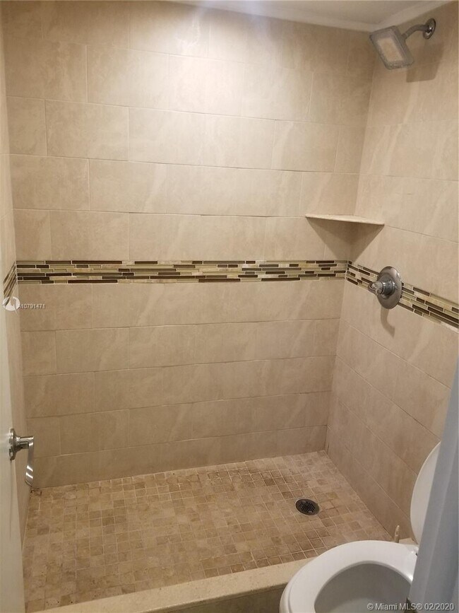 Foto del edificio - 10425 SW 112th Ave