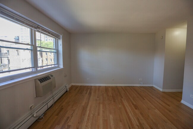 Foto del edificio - 461 W Melrose St