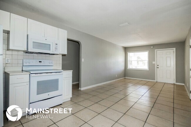 Foto del edificio - 1817 E Knollwood St