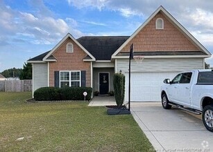 Building Photo - 140 Sandstone Dr