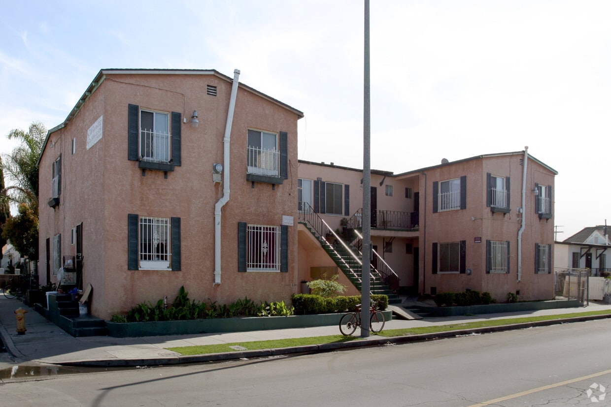 Building Photo - 1140 Martin Luther King Jr Ave
