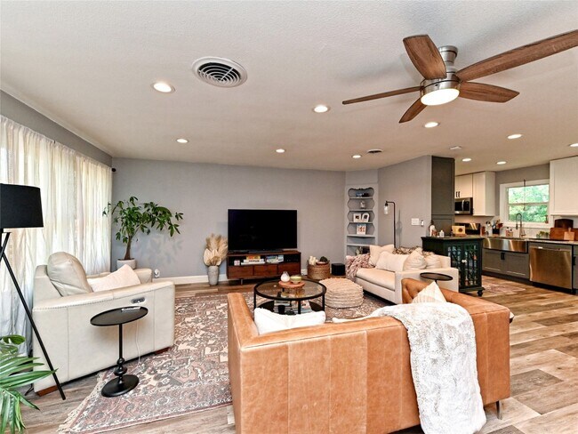 Foto del edificio - 1708 Princeton Ave