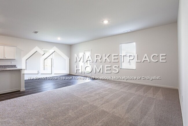 Building Photo - 144 Bandimere Pkwy