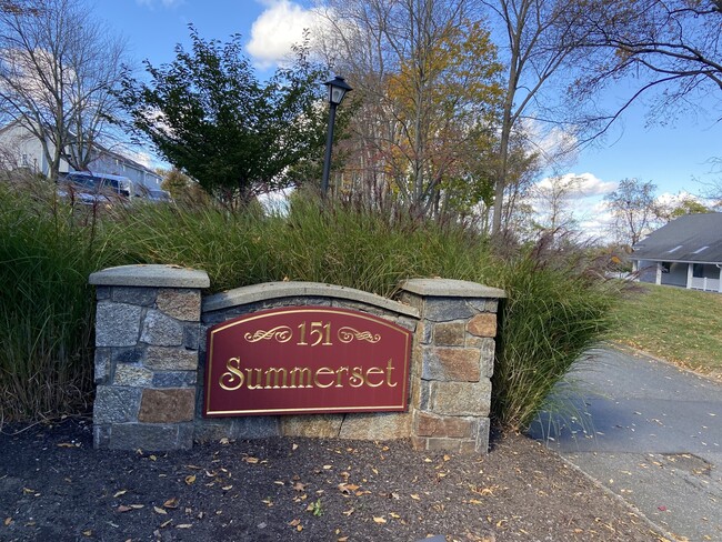 Building Photo - 151 Shelter Rock Rd