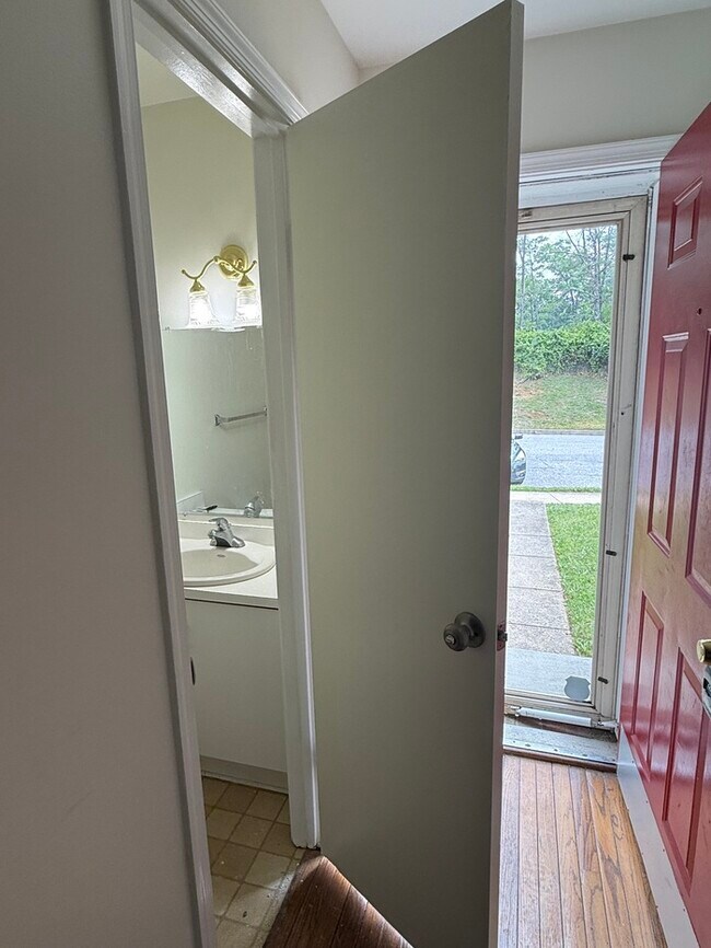 Foto del edificio - 3 Bedrooms - 4 Bathrooms, 21208