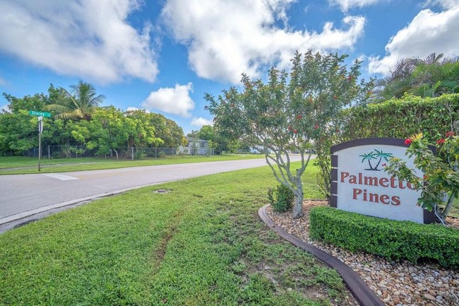 Building Photo - 10985 Christopher Ave