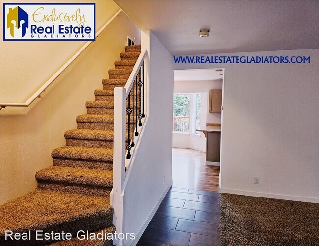 Building Photo - 3 br, 2.5 bath House - 511 98th Dr NE