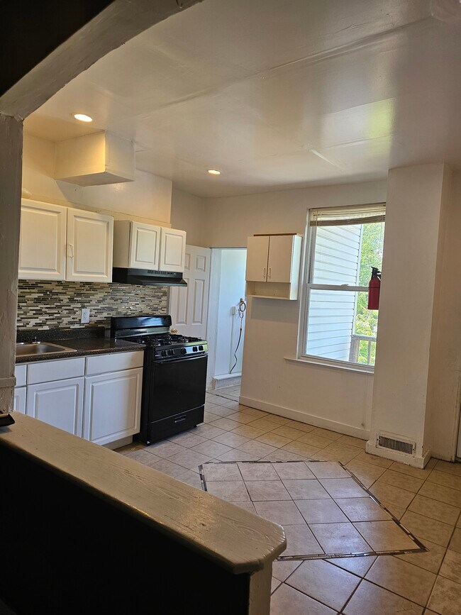 Cocina - 4730 Pimlico Rd