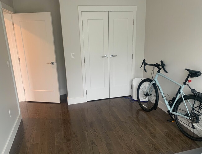 Building Photo - 434 McGrath Hwy