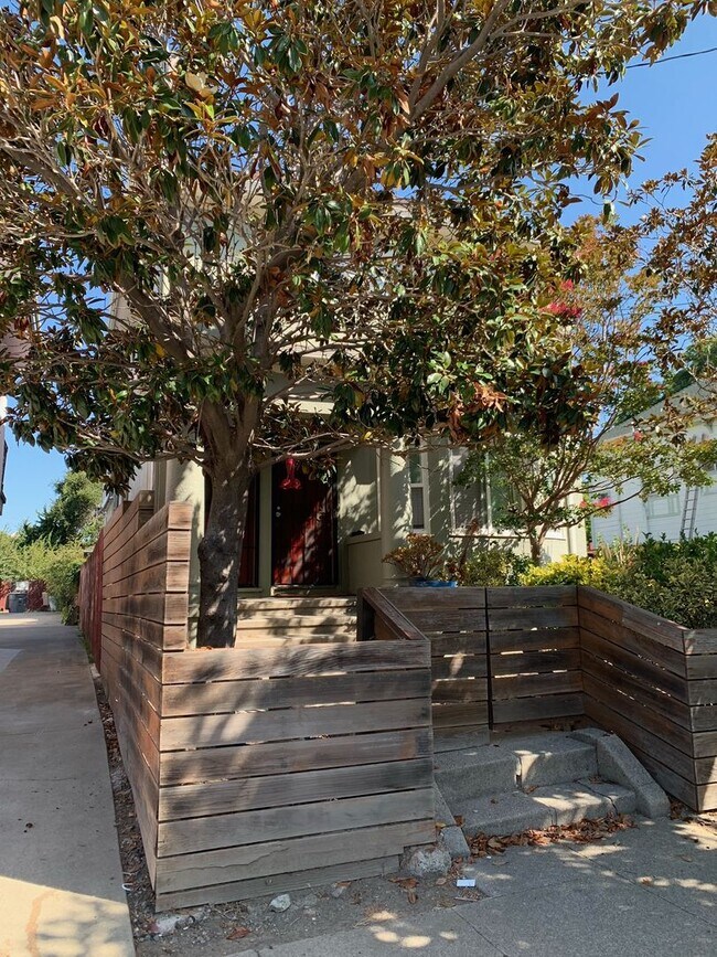 Foto del edificio - Great Upper Unit