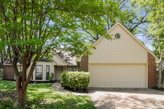 Building Photo - 7025 Hearthside Cove