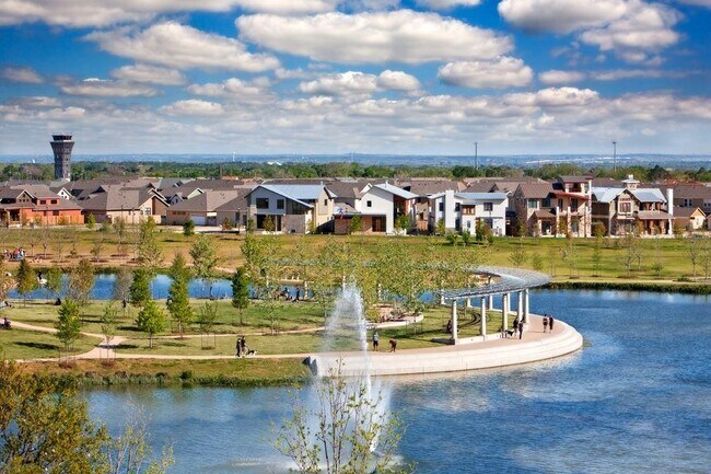 Building Photo - 2409 Simond Ave