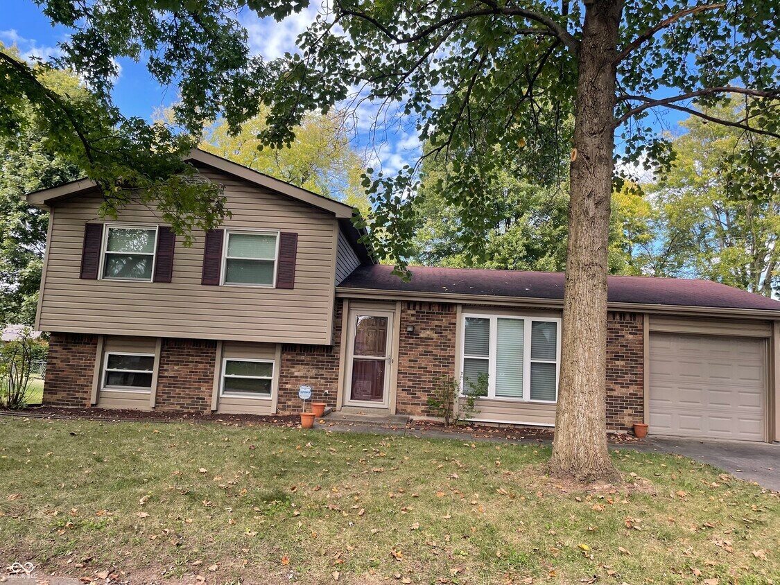 Primary Photo - 3612 Boxwood Dr