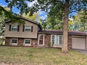 Building Photo - 3612 Boxwood Dr