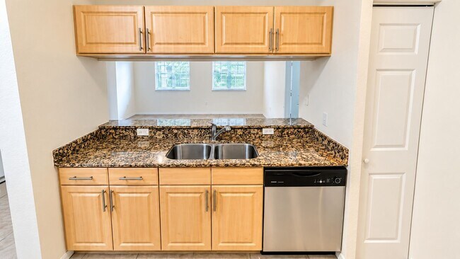 Building Photo - 1064 N Tamiami Trl