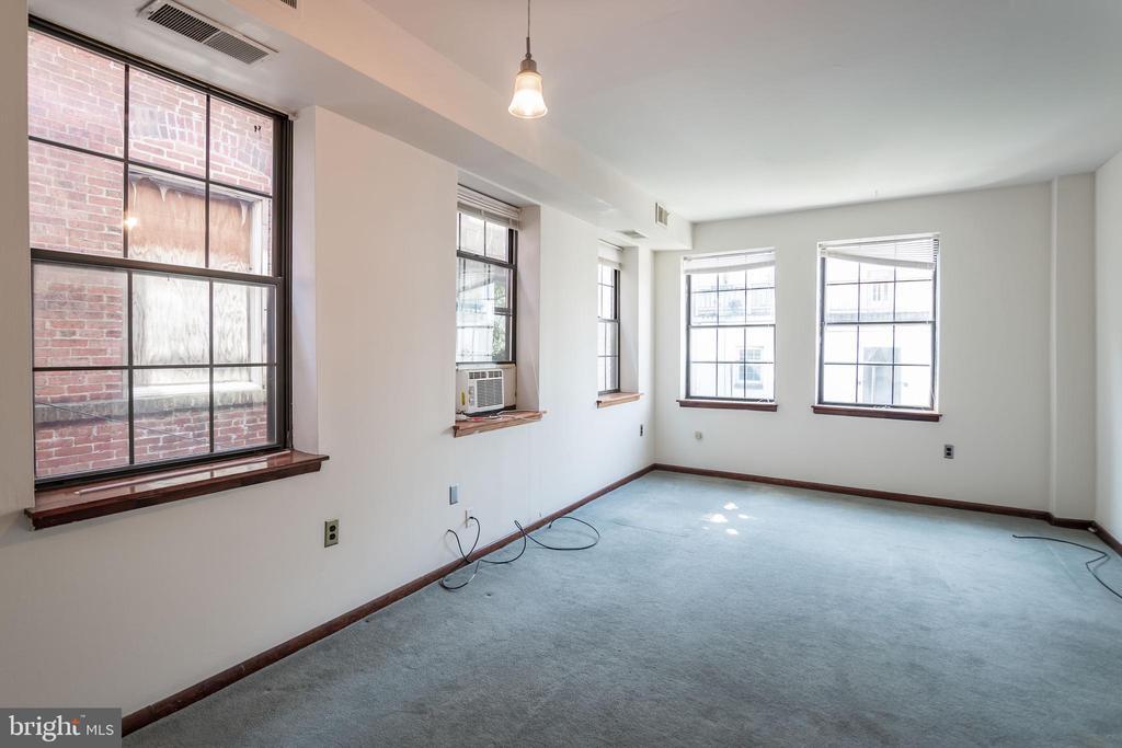 Foto principal - 830 South St