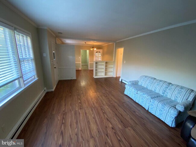 Building Photo - 4812 Olley Ln
