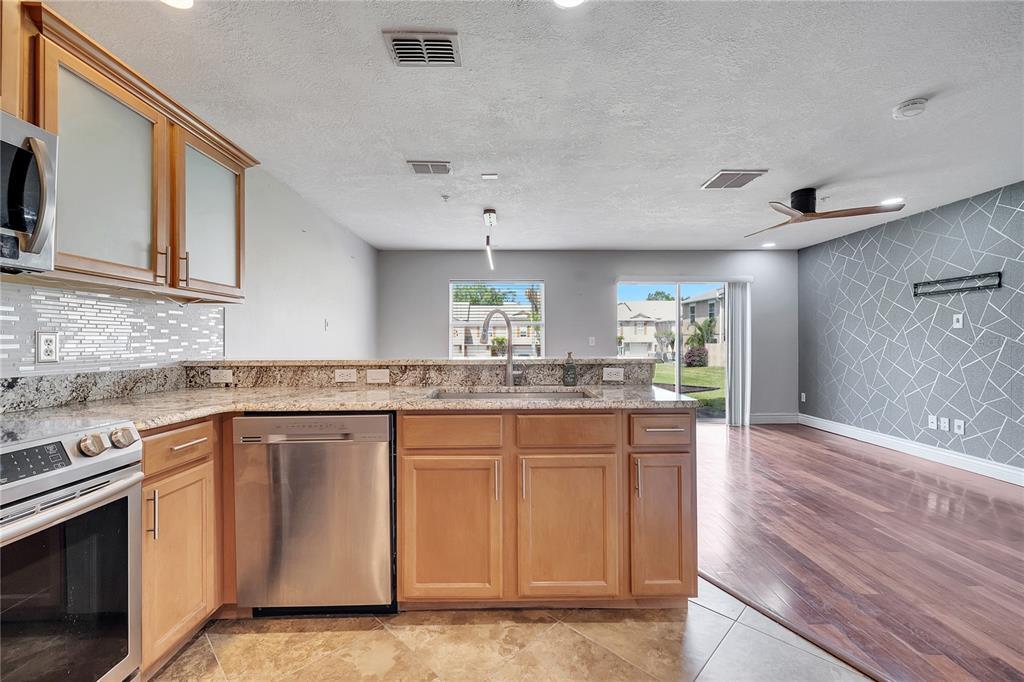 Foto principal - 200 Sterling Springs Ln