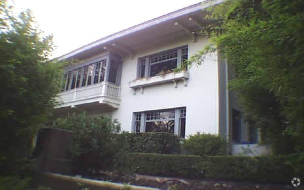 Building Photo - 4201 Glenalbyn Dr
