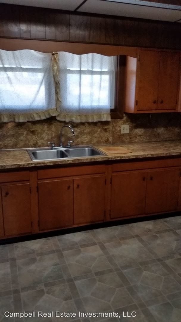 Building Photo - 3 br, 1 bath House - 1223 Union Blvd.