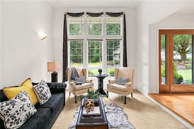 Foto del edificio - 2115 97th St Ct NW
