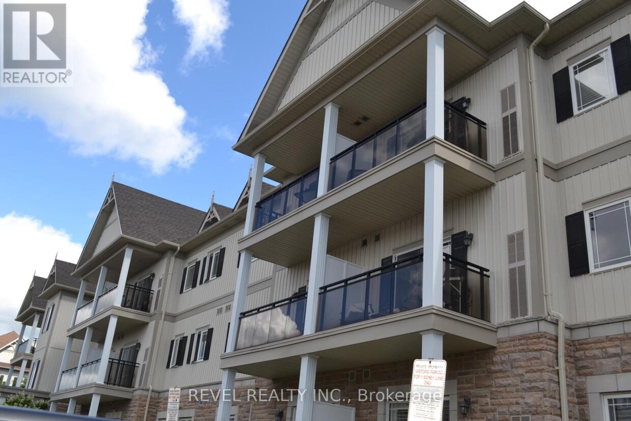Photo principale - 1 Sidney Ln