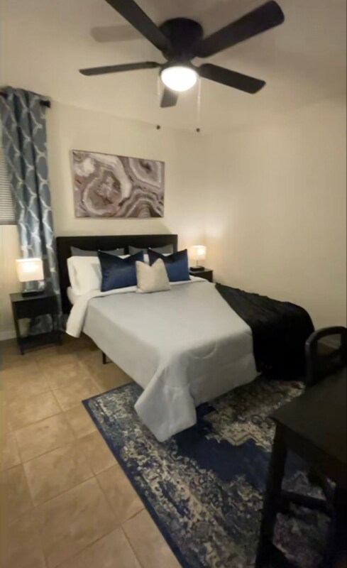 Foto del edificio - 1831 W Mulberry Dr
