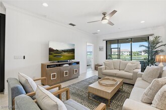 Building Photo - 9374 Pocida Ct