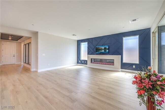 Foto del edificio - 10935 Harlowe Grv Ct