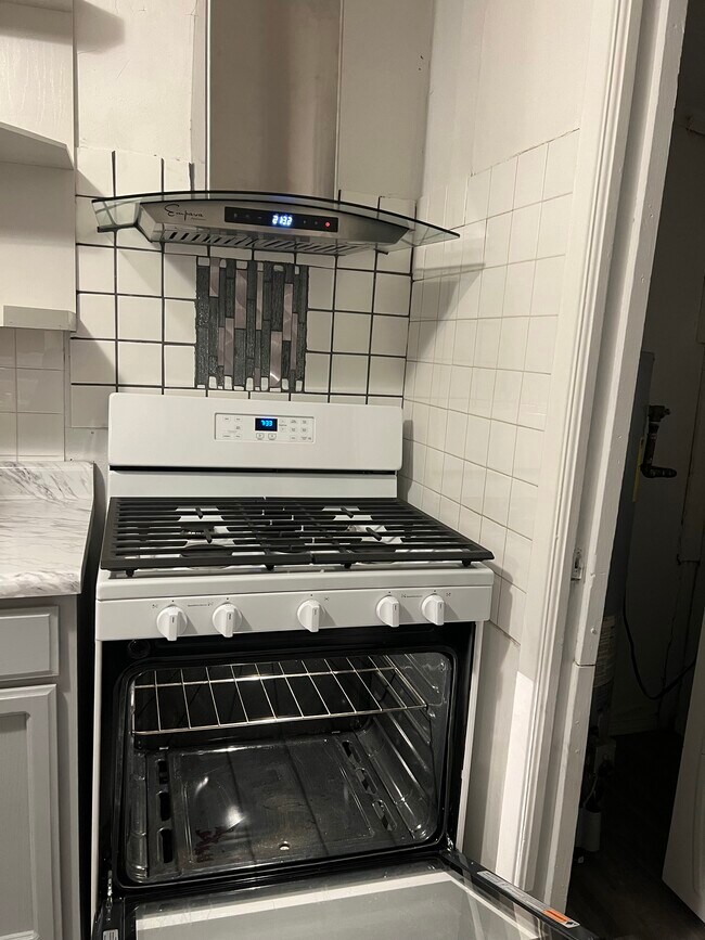 estufa seminueva - 4504 Comanche Ave