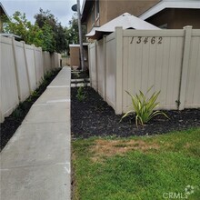 Building Photo - 13462 Village Dr