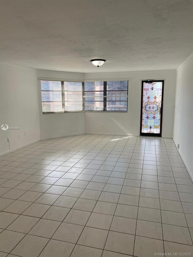 20840 San Simeon Way Unit 507, North Miami Beach, FL 33179 Condo for