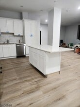 Building Photo - 111 Mulberry St