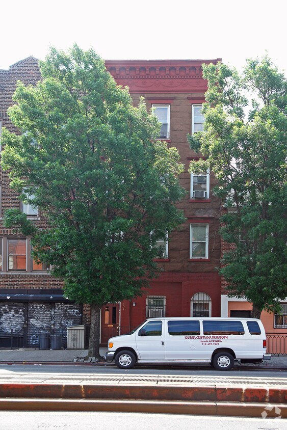 Foto del edificio - 707 4th Ave