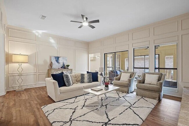 Foto del edificio - 6500 Spur Ranch Ct