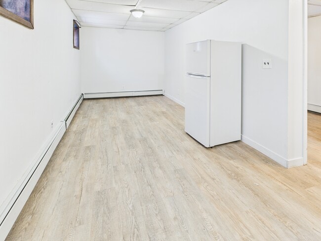 Foto del edificio - 2763 Mack Blvd