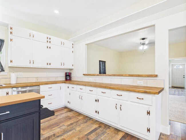 Foto del edificio - All Utilities are Included