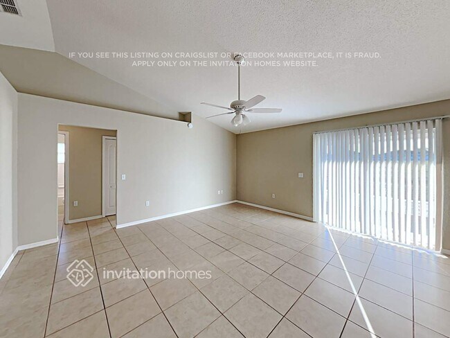 Foto del edificio - 7410 Loblolly Ave