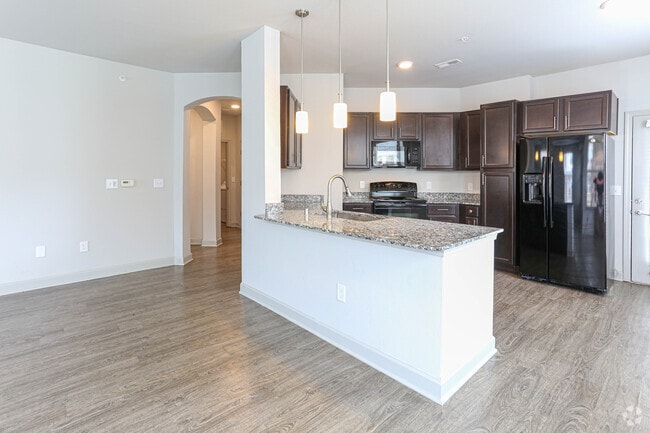 2BR, 2BA - Kitchen - Century Middletown