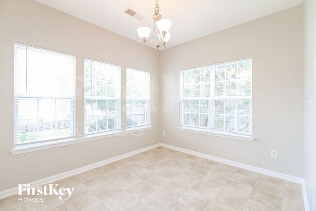 Building Photo - 3739 Village Springs Dr