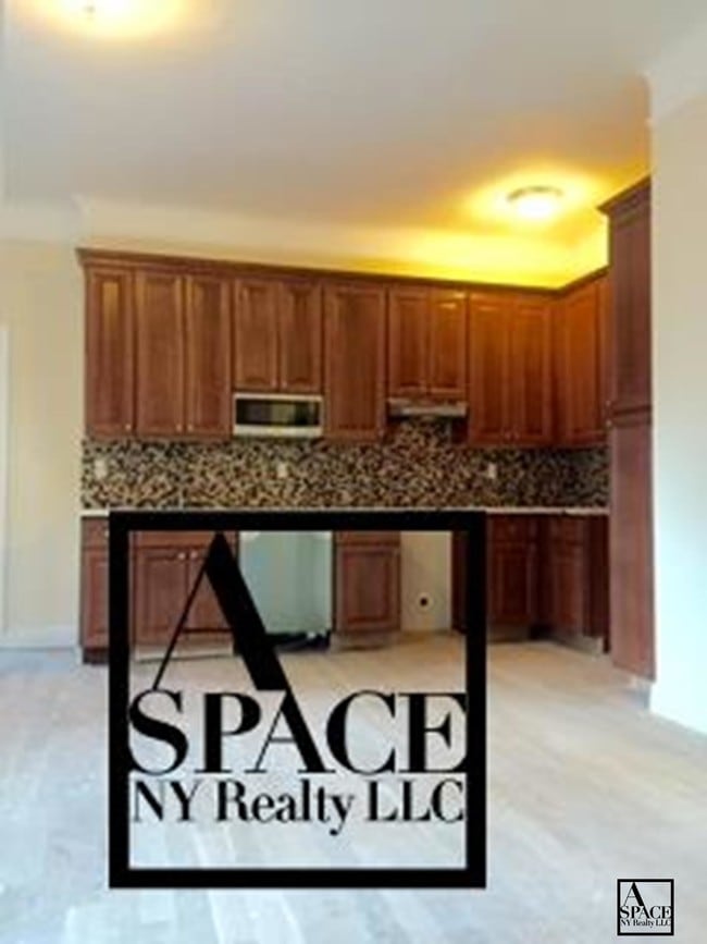 Building Photo - 207 West 85th Street