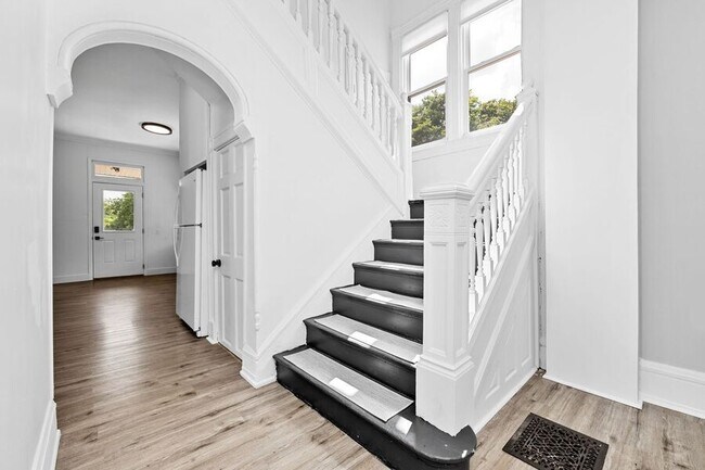 Foto del edificio - 1753 Williams Ave
