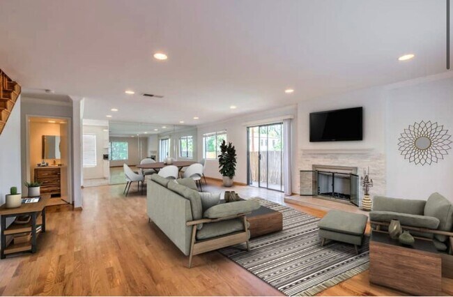sala de estar preparada - 4257 Laurel Canyon Blvd