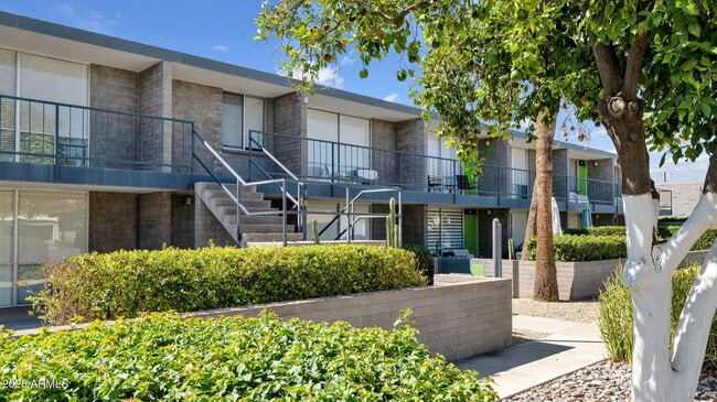 Building Photo - 7601 E 2nd St