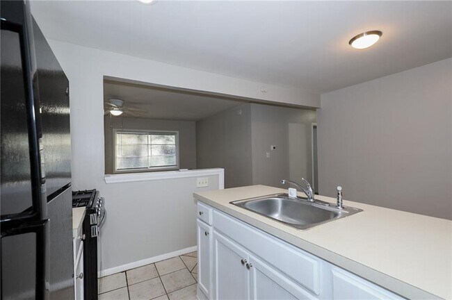 Foto del edificio - 3539 Tulip Dr