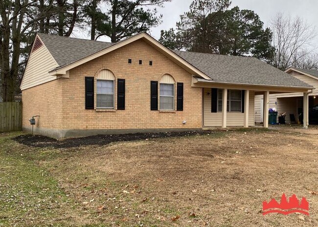 Building Photo - 1713 Custer Dr