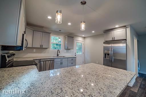 Building Photo - 3 br, 2.5 bath House - 8642 Oakleigh Rd