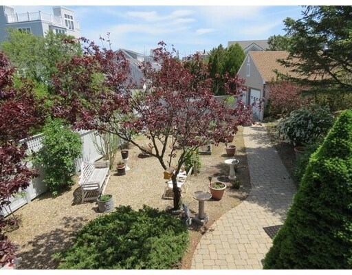 Foto del edificio - 31 Sunset Dr