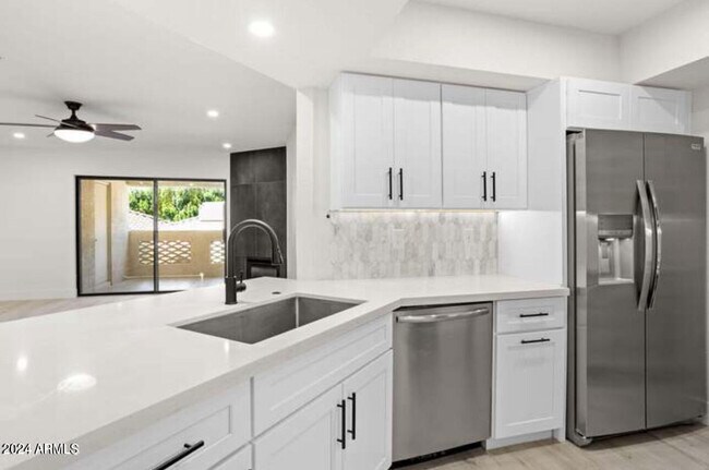 Foto del edificio - 5104 N 32nd St